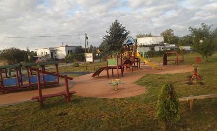 Rada Rodziców przy Szkole Podstawowej w Buszkowie realizuje różne inwestycje