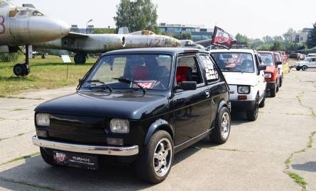 Do Krakowa przybyli miłośnicy Fiata 126 z całej Polski - przyjechały „Maluchy" z Gdańska, Inowrocławia, Łodzi, Lidzbarka Warmińskiego, Zielonej