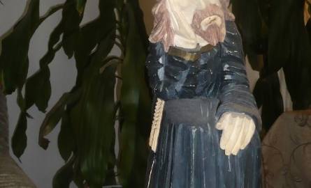 Tego świątka – rzeźbę Jezusa frasobliwego kupiłem od Litwina w Łomży podczas pielgrzymki w czerwcu 1991 r.