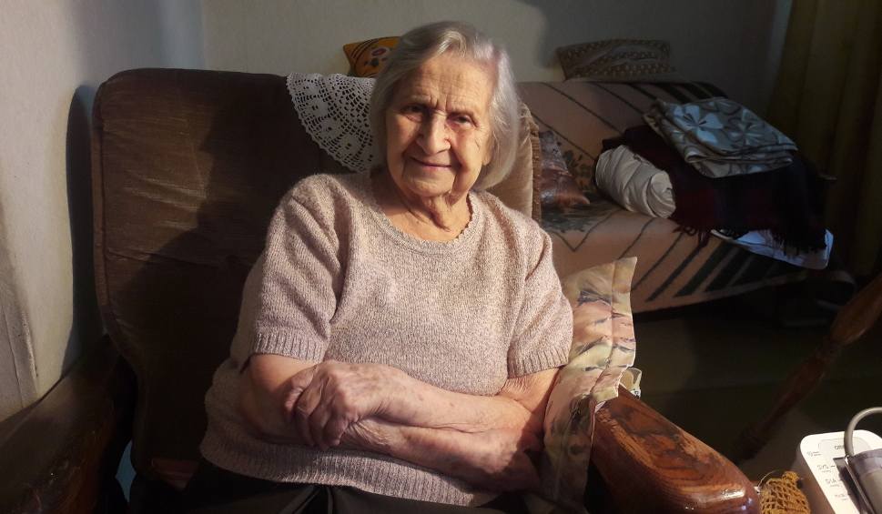 Maria Olszowska 15 września skończy 109 lat. Mieszka z córką w sedesowcu przy pl. Grunwaldzkim.