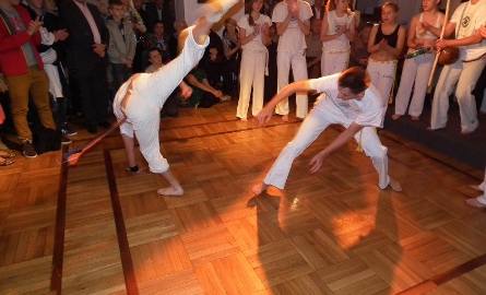 Capoeira zrobiła na szybkich ogromne wrażenie.