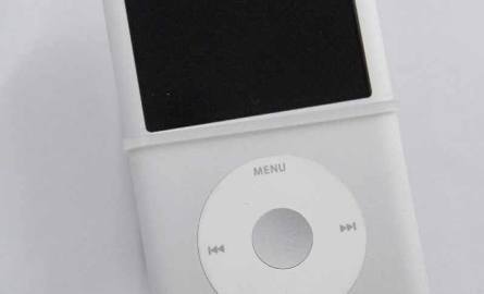iPod classic 160GB przenośny odtwarzacz MP4 - 1.049złOdtwarzanie MP4, AAC, WAV, MP4, AIFF, WAV, Apple Lossless. Bateria litowo- jonowa, zasilanie akumulatorów