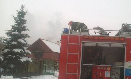 Pożar domu w Radomiu. To było podpalenie? (zdjęcia)