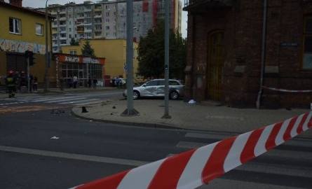 Tragiczny wypadek w centrum Radomia. Sześć osób, w tym czworo dzieci w szpitalu (zdjęcia)
