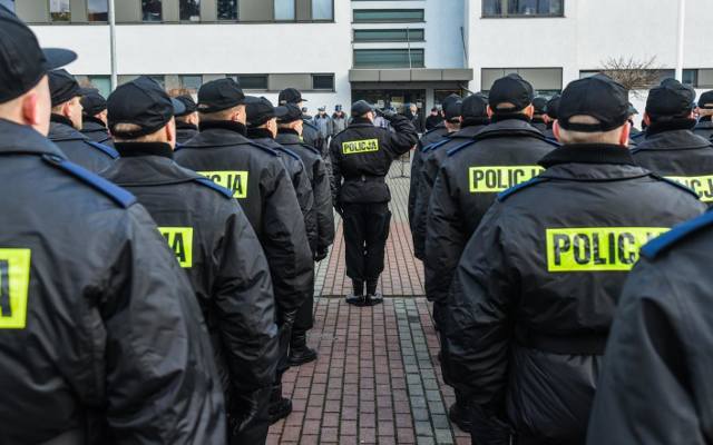 Wiceszef policji w Poznaniu narzeka na zachowanie funkcjonariuszy. Grozi postępowaniem dyscyplinarnym