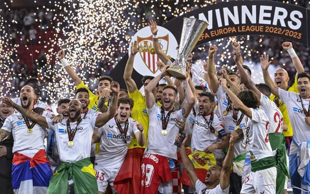 Sevilla królową Ligi Europy! Jej magia jest silniejsza niż Mourinho