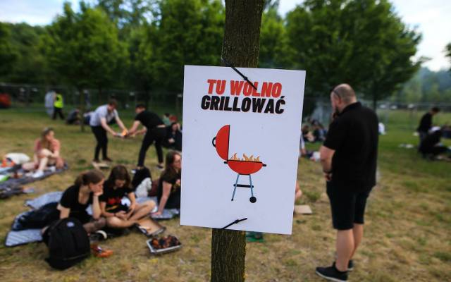 Miejsca do grillowania w Warszawie, Krakowie i we Wrocławiu. Gdzie można legalnie grillować? O tym nie zapomnij podczas organizacji grilla