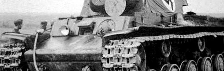 Sowiecki ciężki czołg KW-1 zdobyty przez Niemców w lecie 1941 r.