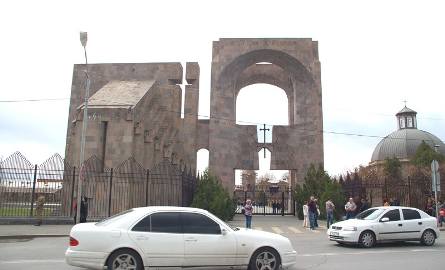 Armenia. Eczmiadzyn - armeński Watykan