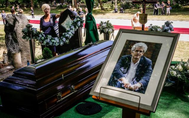Polska nie odwołała się od wyroku Trybunału w Strasburgu w sprawie przymusowej ekshumacji ofiar katastrofy smoleńskiej