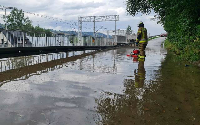 Kolejna ulewa w Zakopanem i znów zalania. Woda wdziera się do Muzeum Palace