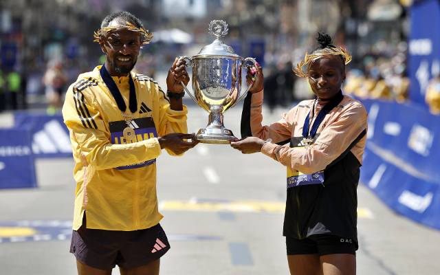 Etiopczyk Sisay Lemma i ponownie Kenijka Hellen Obiri najlepsi w Maratonie w Bostonie