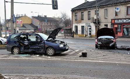 Wypadek na Słowackiego. Są utrudnienia w ruchu (zdjęcia)