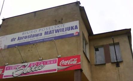 Reklama biura poselskiego Jarosława Matwiejuka na zbliżeniu