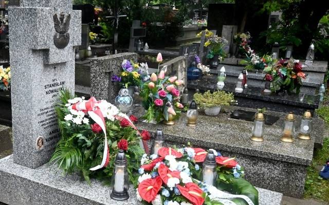 Wisła Kraków. Akcja sprzątania grobów przed dniem Wszystkich Świętych