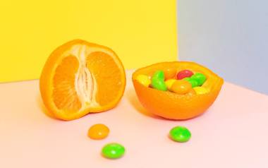 Badanie studentów Dolnośląskiej Szkoły Wyższej pokazało, że większość osób uważa, iż znane cukierki M&M’s mają różne smaki w zależności od koloru