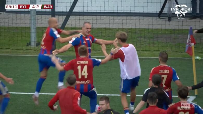 Skrót meczu Polonia Bytom - Warta Poznań. Strzelali aż miło