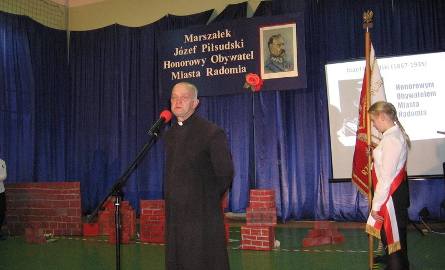 Podobne słowa  o Marszałku powiedział ksiądz Stanisław Sikorski