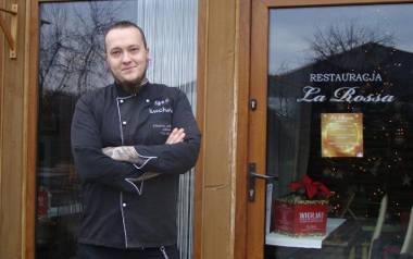 Sebastian "Szromu" Schrom mistrz i szef kuchni z Oświęcimia w 2015 roku wystąpił w programie Hell's Kitchen na antenie telewizji P