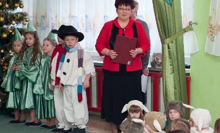 Rodziców, gości z urzędu miejskiego, a także przedszkolaków przywitała Dorota Poniatowska, dyrektor Przedszkola numer 17 w Tarnobrzegu.