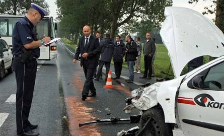 Wypadek na krajowej 6. Minister Arłukowicz w akcji [zdjęcia]
