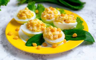 Szybkie jajka faszerowane na Wielkanoc.