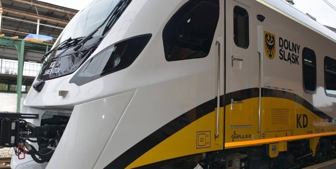 Impuls II to nowoczesny pociąg hybrydowy, który zabiera 300 pasażerów