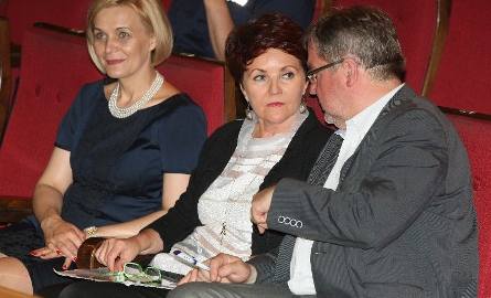 Porady dotyczące odpowiedniego trybu życia zdradzali od lewej: poseł Renata Janik, była pierwsza dama Jolanta Kwaśniewska (1995-2005) oraz Andrzej Kościołek