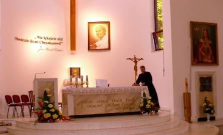 Odnowiona kaplica parafii Błogosławionego Jana Pawła II.