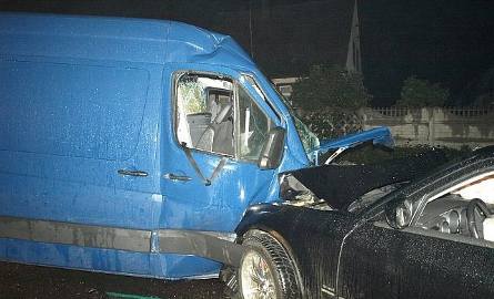 Wypadek pod Sulechowem. Cztery osoby ranne, jedna ciężko. Kierowca jednego z aut był pijany (szczegóły)
