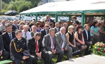 Uroczystości rocznicowe w Michniowie zgromadziły tradycyjnie przedstawicieli władz, instytucji oraz służb.