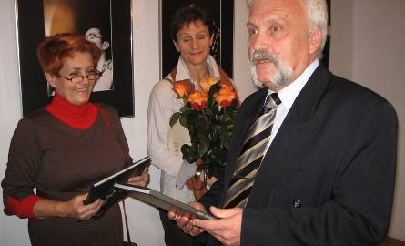 - Jaka szkoda, że nie umiem rysować – żałował Leszek Jastrzębiowski. Z lewej Krystyna Szymańska i Barbara Polakowska