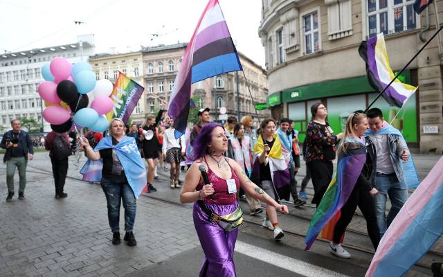 Trans Pride Poznań 2024: Marsz Równości Osób Transpłciowych przeszedł przez Poznań. 