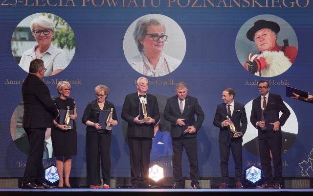 Powiat poznański ma 25 lat. Nagrody starosty i koncert - tak świętowano. Zobacz zdjęcia!
