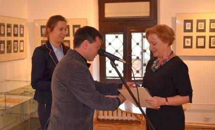 Gratulacje od Muzeum imienia Malczewskiego składa Elżbieta Kwiecień.