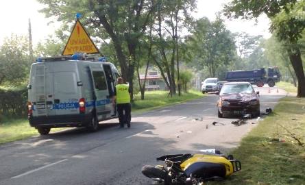 Zderzenie samochodu z motorowerem w Solcu Kujawskim. Jedna osoba ranna