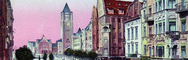 Ulica Święty Marcin z 1916 roku. Po prawej widoczna zabudowa, która po zniszczeniach wojennych zniknęła z krajobrazu miasta.
