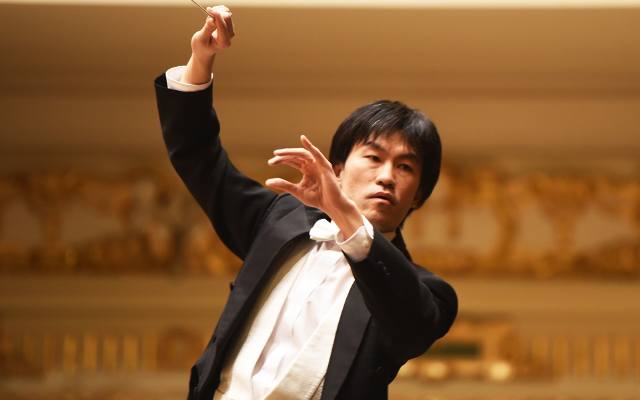 Nowy Rok w rytmach Karnawału Weneckiego to tylko początek  - mówi Cheung Chau, dyrygent Sinfonietty Polonii