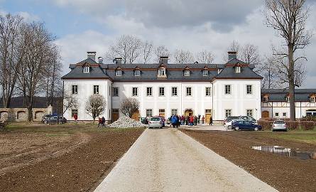 Pałac w Pakoszowie [1]