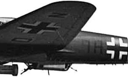 Bombowiec Heinkel He 111 (kod 1H DN) z Kampfgeschwader 26 (pułk bombowy) z bombą SC 1000 zawieszony kadłubie marzec - kwiecien 1941 rok.