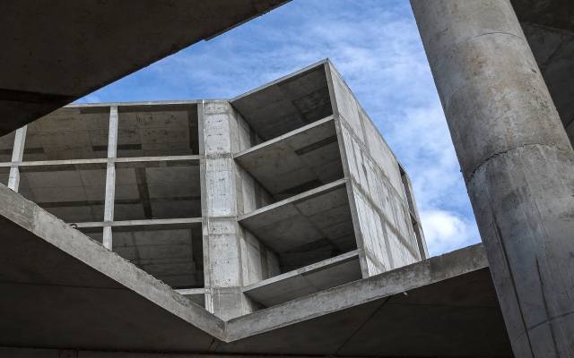 Nowoczesny beton do druku 3D budynków. Tradycyjny materiał udoskonalił zaawansowaną technologię