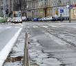 Mój reporter: Czy ulica Nowowiejska w końcu doczeka się remontu nawierzchni i torowiska? 