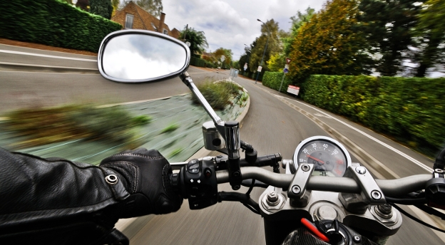 Czy znasz slang motocyklistów? Sprawdź, czy dogadasz się z miłośnikiem motocykli [quiz]
