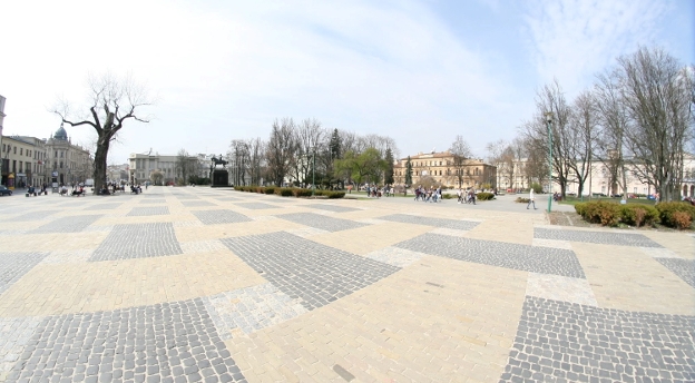 Czy znasz historię placu Litewskiego? (QUIZ)