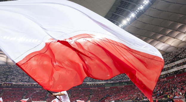 QUIZ 2 maja jest Dzień Flagi. Co wiesz o fladze Polski i flagach używanych w Polsce i zagranicą?