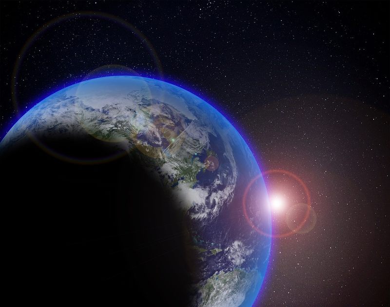 Ile czasu zajmuje Ziemi okrążenie Słońca?