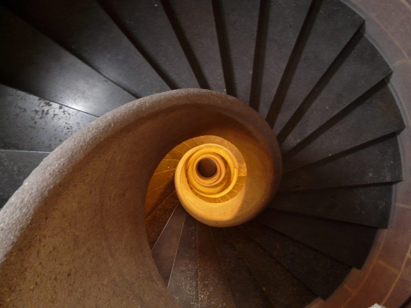 Wspinaczka po schodach po kilka razy dziennie, codziennie. Jak ci się podoba ta wizja?